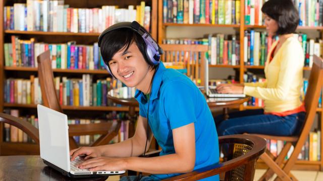 Rural Chinese Libraries Have Become Unofficial Internet Cafes