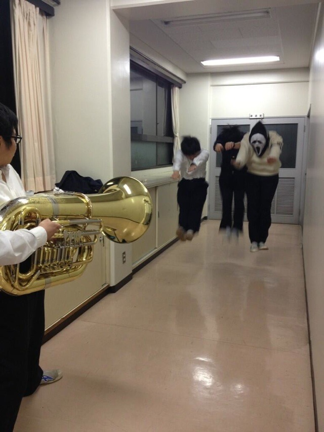 How Band Nerds Hijacked Japan’s Biggest Photo Meme