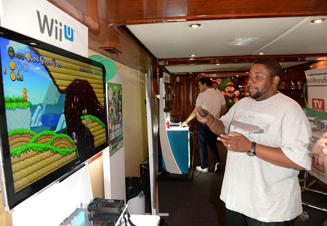 This Is What It Looks Like When Celebrities Play Wii U