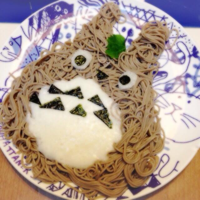 Someone’s Mum Made Totoro Out Of Noodles