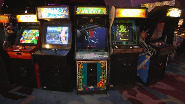 Live In California? You Can Rent Arcade Cabinets For $US75 A Month