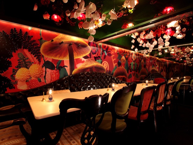 Tokyo’s Most Unusual Restaurants Offer More Than Food