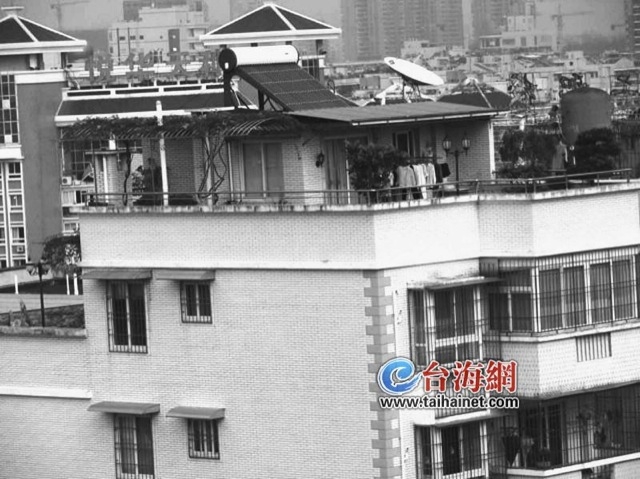 China’s Illegal Rooftop Lairs Trade Safety For Spectacle