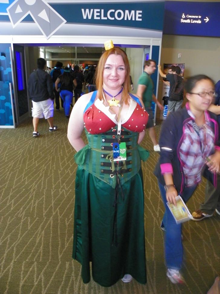 PAX Cosplay: Near-Naked Sims Dude, A FemShep Team-Up And Dark Phoenix