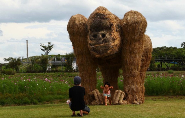 Japan’s Straw Beasts Are Huge, Wonderful And Highly Flammable