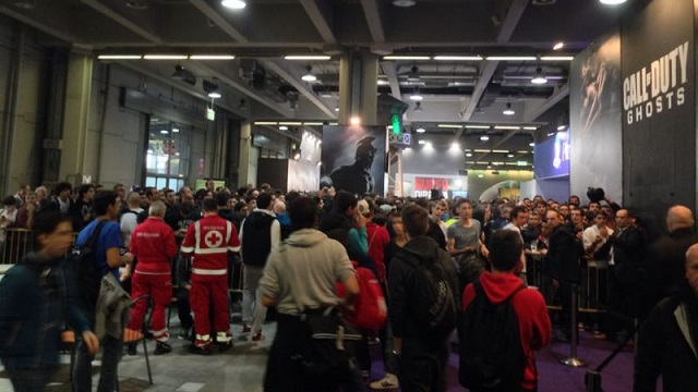 Fans Trash Call Of Duty Booth At Games Expo