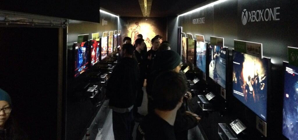 Giant Xbox One Opens, Zombies Come Pouring Out