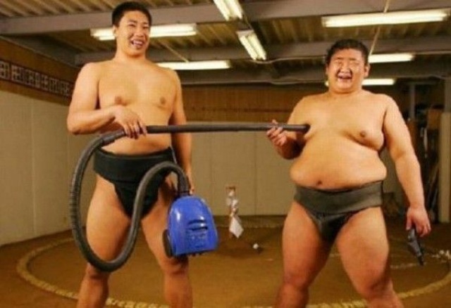 The Japanese Internet Is Ready To Amuse You With Goofy Pics