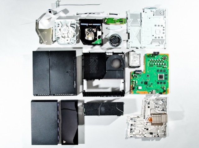 Here’s The PlayStation 4, Taken Apart And Dissected
