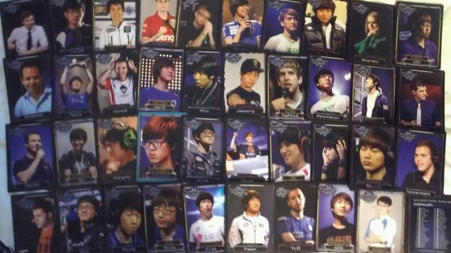 Blizzard Turned StarCraft II Players Into Trading Cards