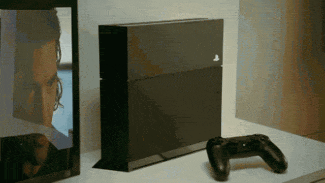 Antonio Banderas Hijacks The PS4 Launch With Glorious GIFs