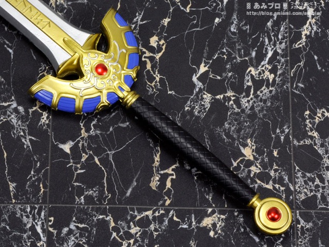 Square Enix Is Releasing A Life-Sized JRPG Sword