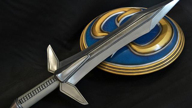 Beautiful Video Game Sword Becomes Beautiful Real Sword