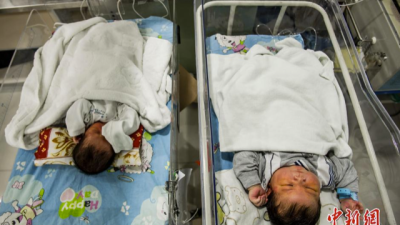 Giant Babies Born In China