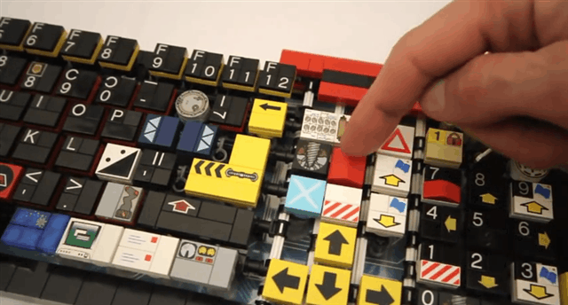LEGO Keyboard Actually Works As Real Keyboard