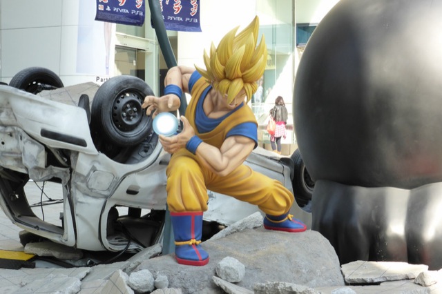 One Piece And Dragon Ball Destroy Tokyo Street