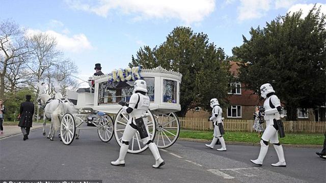 Boy’s Dying Wish Was For A Star Wars Funeral