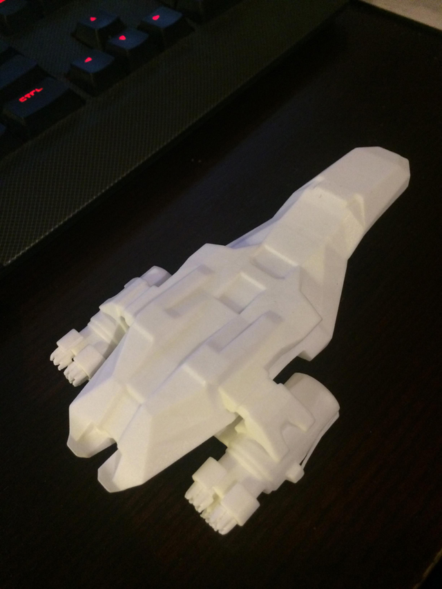 You Won’t See The Pixels On This 3D-Printed FTL Spaceship