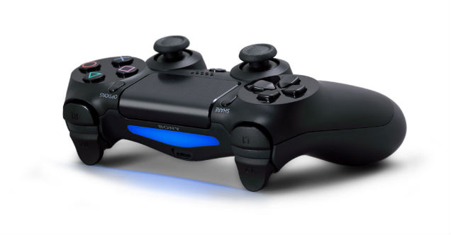 The PS4 Controller’s Light Bar Won’t Turn Off Because Of Virtual Reality