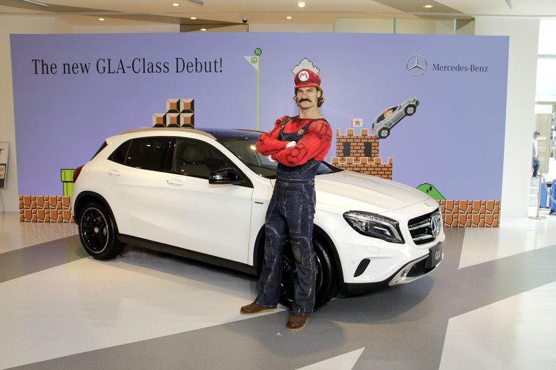 You Can Download A Mercedes Benz In Mario Kart 8