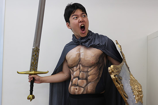 Shirtless Spartan Warrior Cosplay Made Easy!