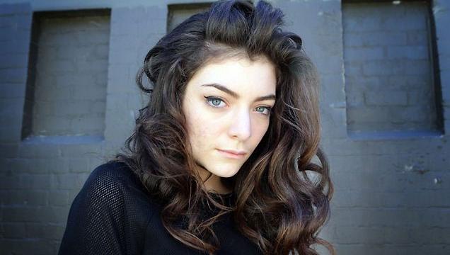 But What Does Lorde Think Of The Oculus Rift?