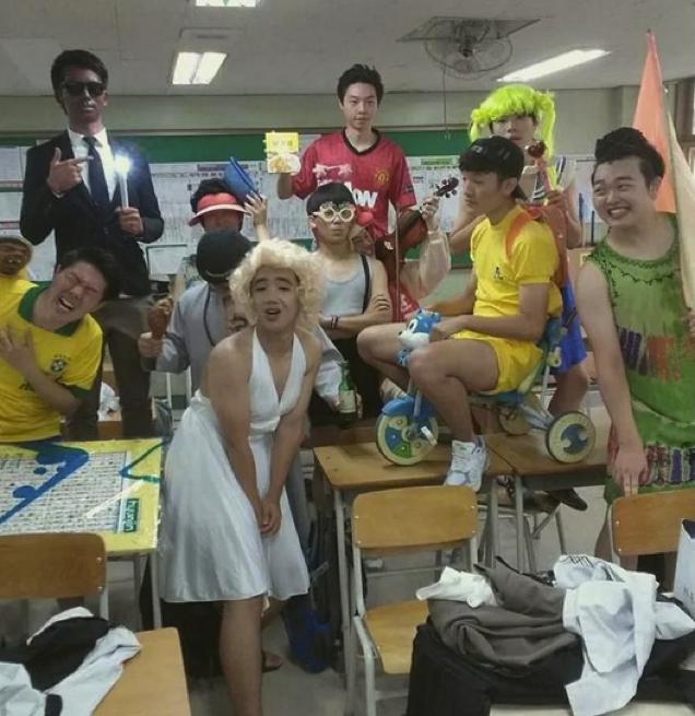 Students And Principal Battle Over Cosplay