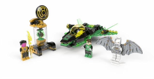 LEGO Green Lantern Gets His Own Set, (Almost) Escapes Batman’s Shadow