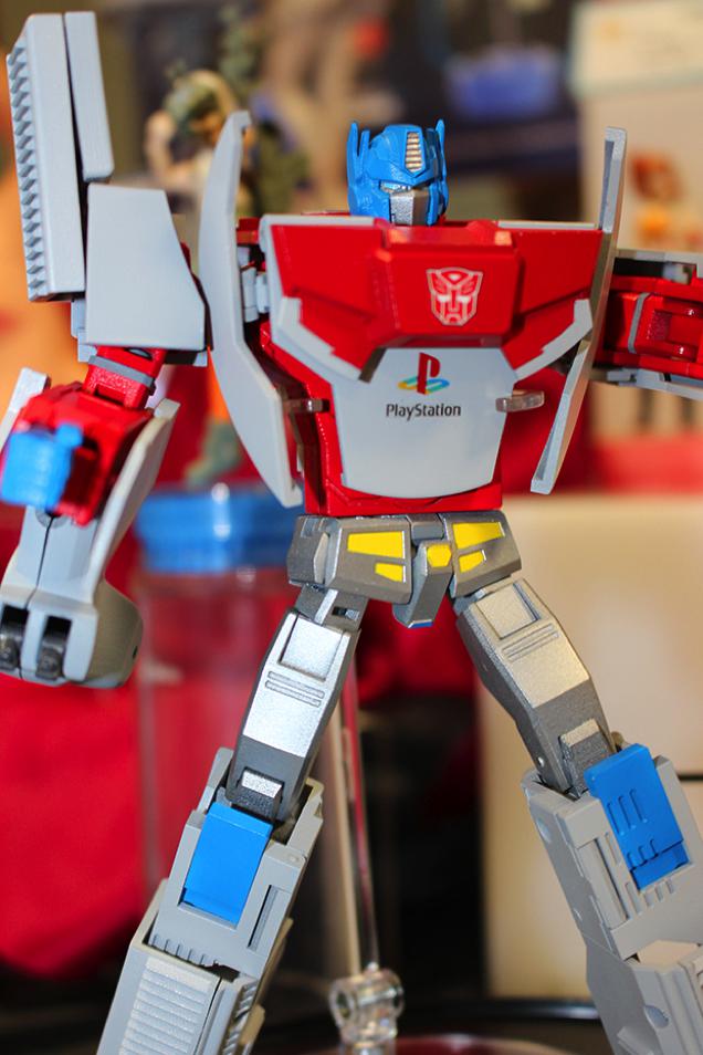 The PlayStation Optimus Prime Transformer Looks Glorious