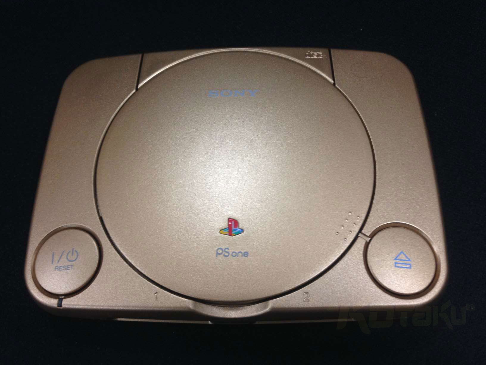 The Golden PS1 Is A Sony Fanboy’s Dream