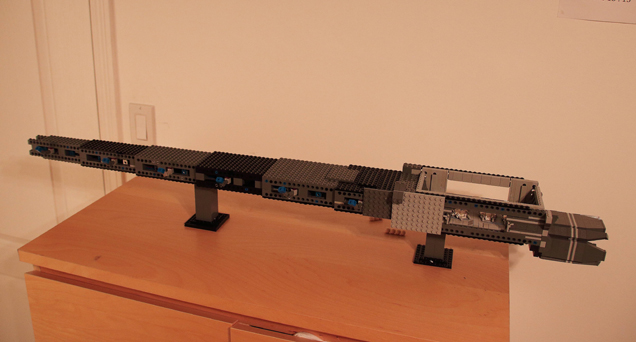 EVE Online’s Hurricane Cruiser, Turned Into A LEGO Beast