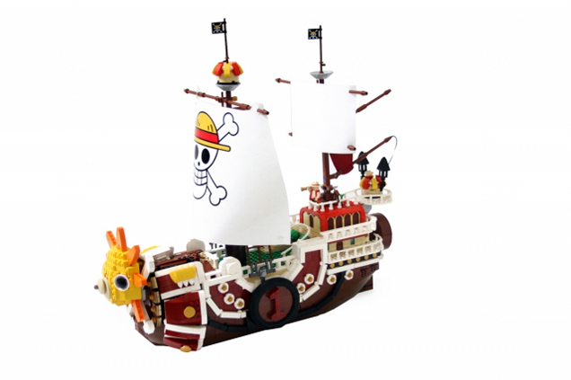 The Thousand Sunny From One Piece In Shiny LEGO Form