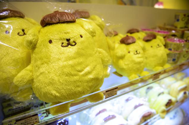 Cartoon Dog Cafe Will Rot Your Teeth With Sweetness