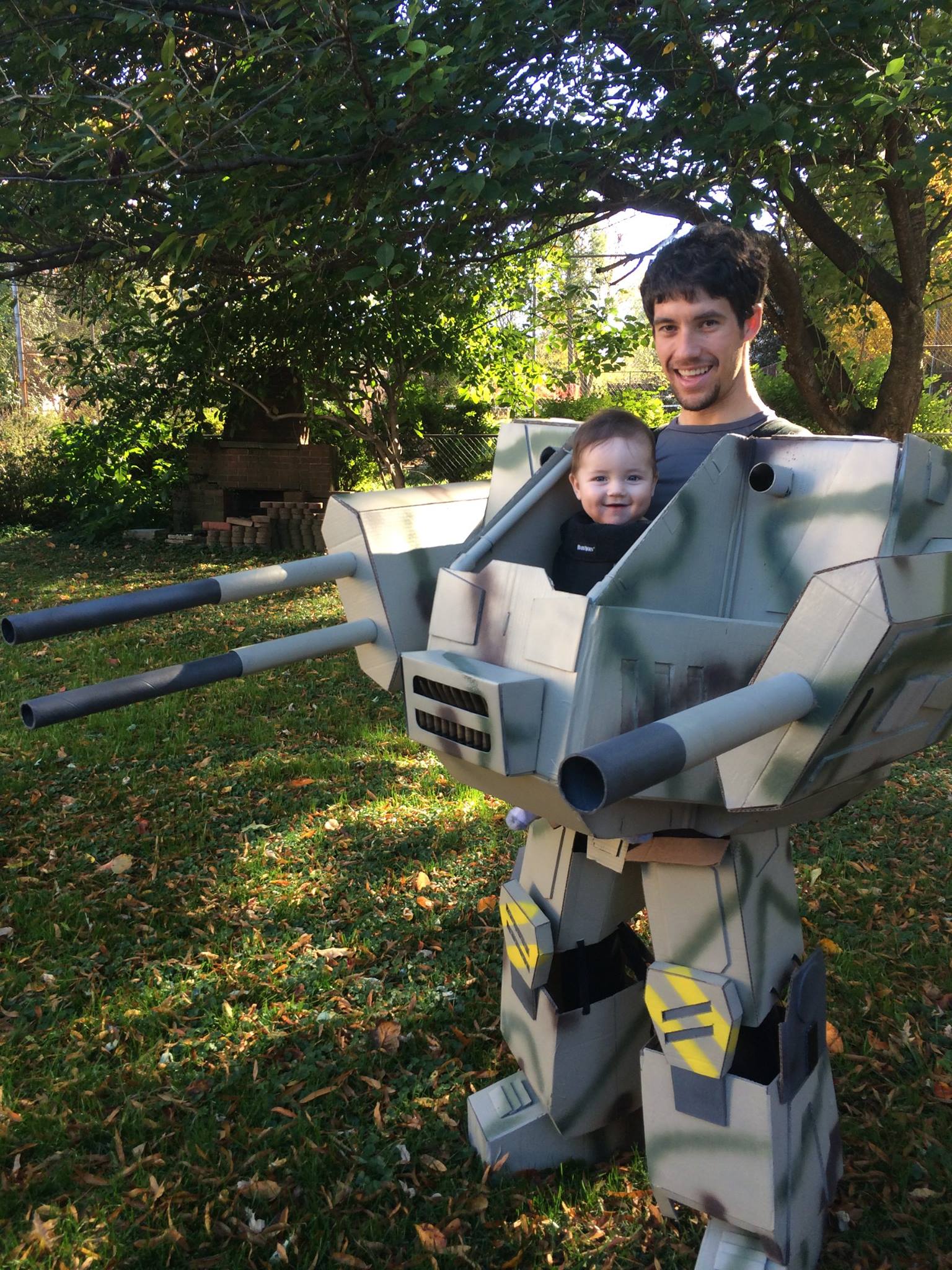 MechWarrior Baby Will Destroy Your Home, Eat Your Lollies