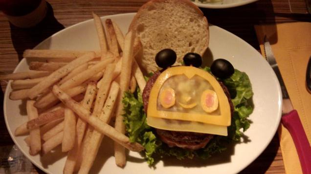 Here It Is, The Official Persona Cheeseburger
