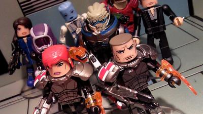 Tiny Mass Effect Figures Protect Your Pockets From Reapers