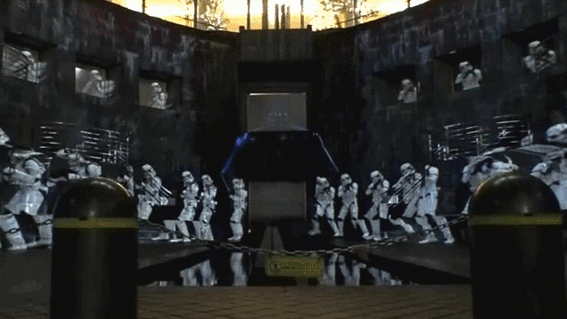 Star Wars In Japanese, Projection-Mapped On A Wall