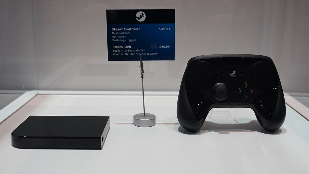 Up Close With Valve’s Newest Steam Controller