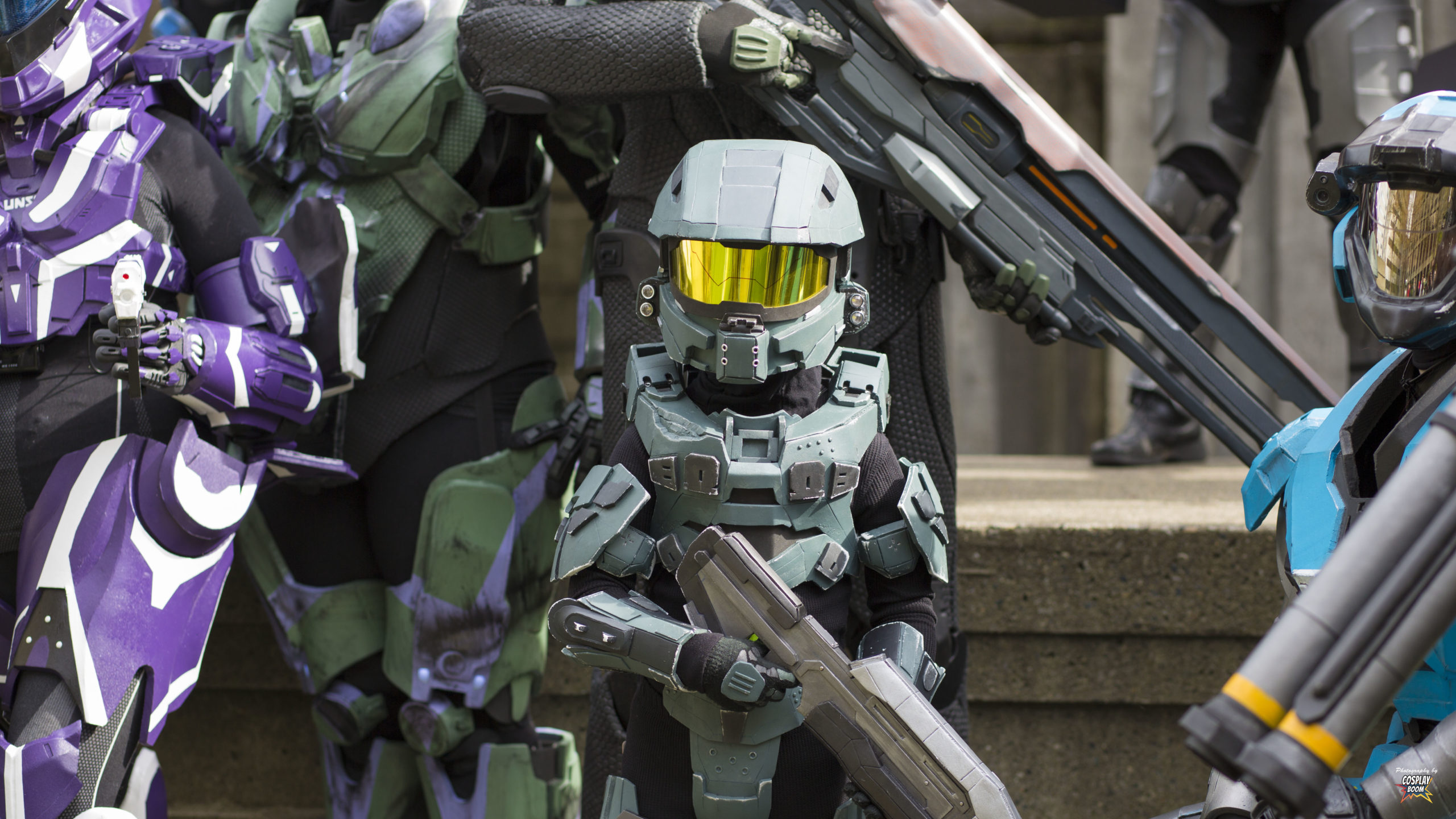 Iron Man’s Best Friend Ultron, Chappie Cosplay and A Whole Lot of Halo