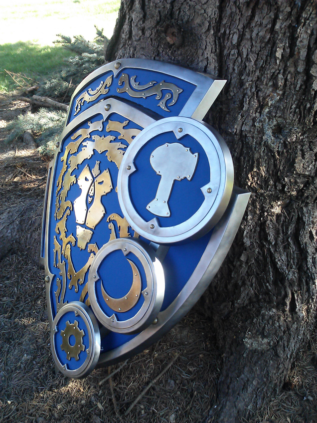 Man Builds Amazing Replica Of Iconic World Of Warcraft Shield