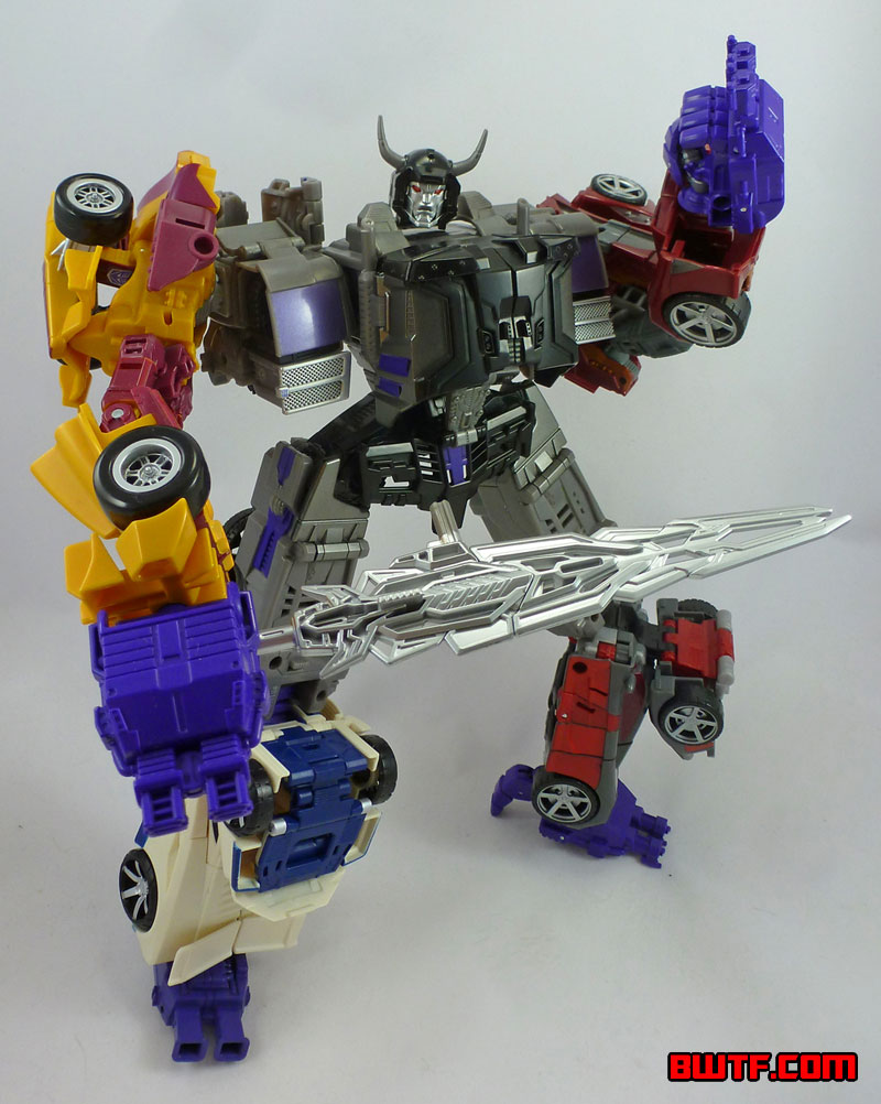 Transformers Fixes A Pair Of Glaring Combiner Wars Errors