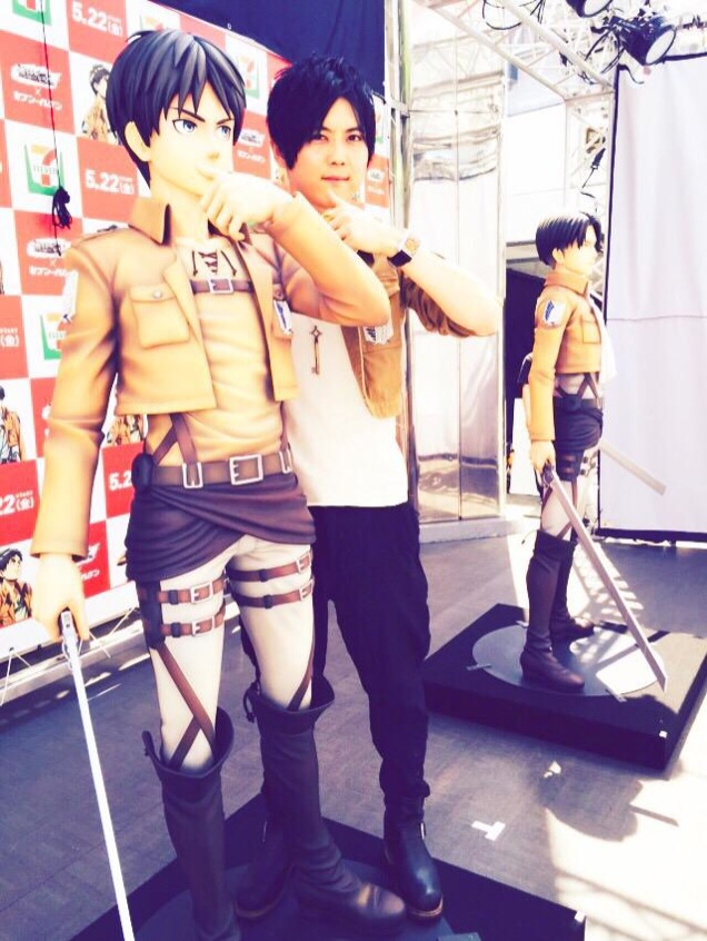 In Japan, 7-Eleven Is Selling Attack On Titan Statues For $14,000
