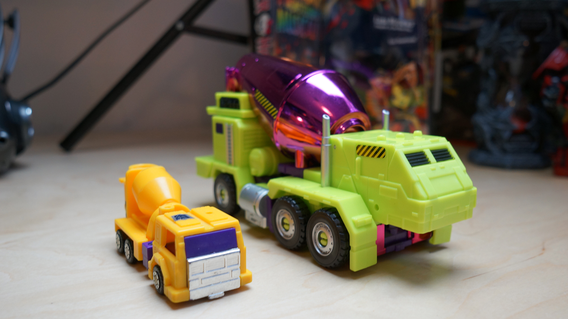 The Original Transformers Combiner Is Back And Bigger Than Ever