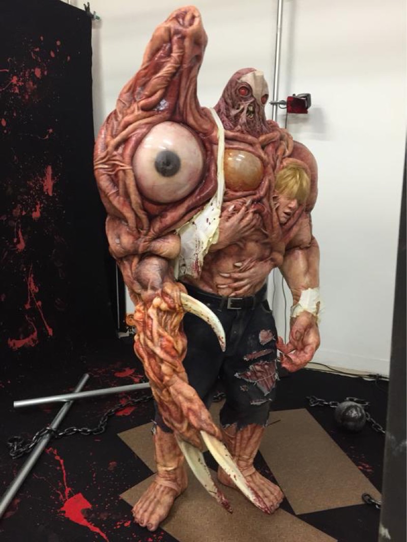 When Resident Evil Cosplay Gets Realistic And Disgusting