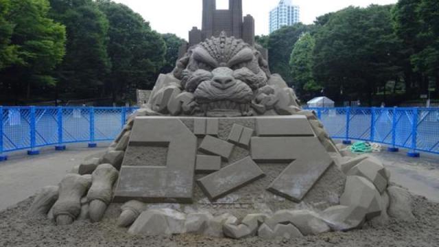 Another Large Godzilla Appears In Tokyo, But It’s Made Of Sand