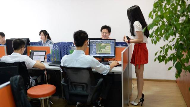 In China, Women Hired To Motivate Computer Programmers