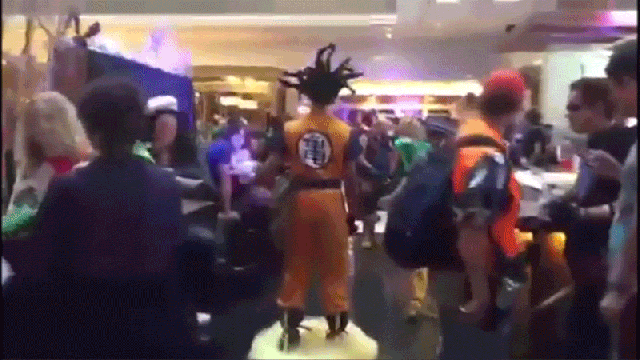 Dragon Ball Cosplay Comes Complete With Goku’s Flying Nimbus
