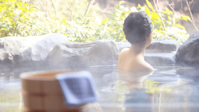 Poll: Tattoos Are Still Taboo In Japan At Hot Springs