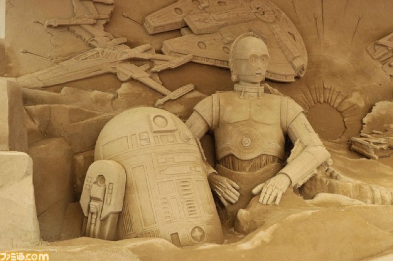 Star Wars Turned Into A Giant Sand Sculpture