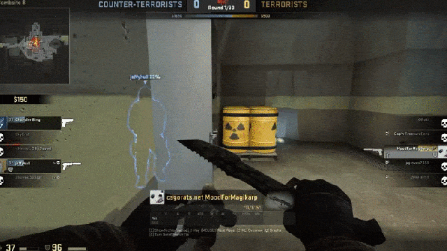 Counter-Strike Player Wins Match By Closing Door Over And Over